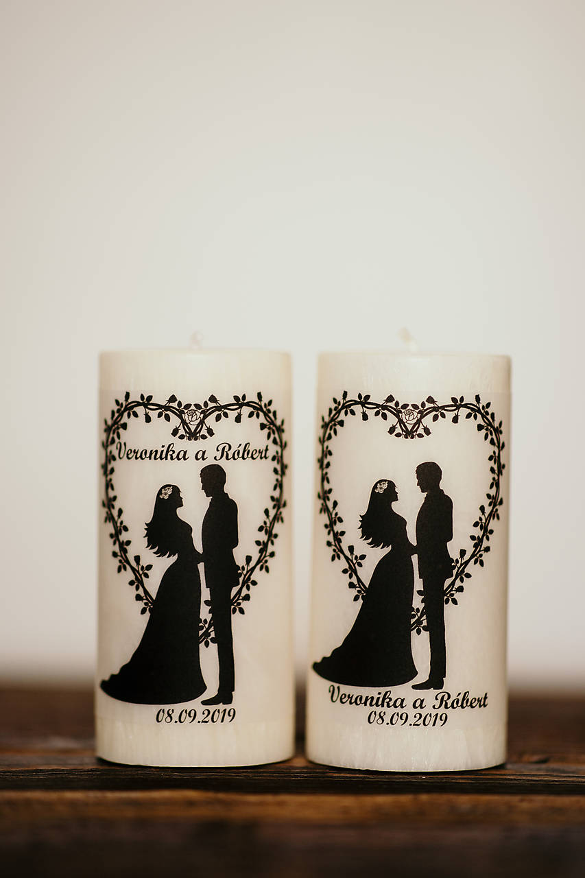 Sviečka pre mladomanželov v darčekovom balení - Manželský pár 4