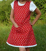 Detské oblečenie - Šatočky Kvietky na červenej s krajkou - 10997188_