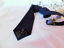 Pánske doplnky - Ručne vyšívaná kravata - 11006700_
