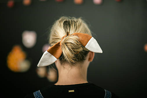 Ozdoby do vlasov - Ľanová scrunchie - gumka Líška - 11009808_