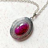 Náhrdelníky - Oval Gemstone Antique Silver Locket Necklace / Otvárací medailón (Violet Agate) - 11013966_