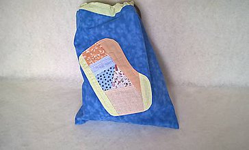 Detské tašky - Školské vrecko s vyšitou patchwork aplikáciou - 11012127_