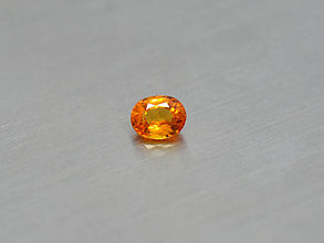 Minerály - ZAFÍR prírodný oranžový ovál 5 x 4 mm NAHRIEVANÝ - 11017426_