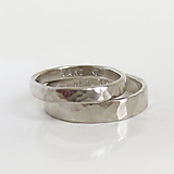 Prstene - Sme párik Vybíjaný :-) Obrúčky tepané, zlaté AU585 - 11018976_