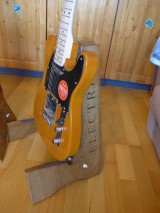 Iné - Skladací drevený stojan na gitaru (dub) - 11037694_
