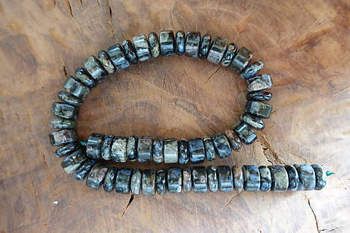 Minerály - Beryl 14x5 a 14x8 - 11038539_