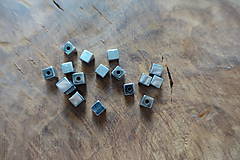 Minerály - Hematit strieborný kocka (6mm) - 11043830_