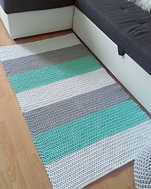 Úžitkový textil - Háčkovaný koberec gray, mint, white (cca 80x130cm) - 11061677_