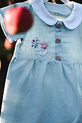 Detské oblečenie - Ľanové detské šaty s výšivkou - 11069466_