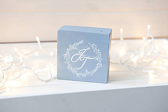 Prstene - Svadobná krabička šedá s maľovaným venčekom - 11096078_