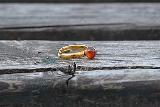 Prstene - Granát Hessonit - pozlátený prsteň zo striebra - 11103197_