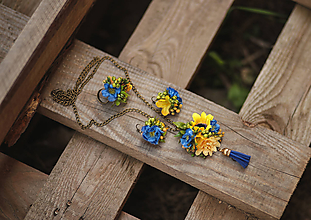 Náhrdelníky - Kvetinová retiazka žlto-modrá - 11109201_