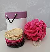 Úžitkový textil - Háčkované odličovacie tampóny a špongia v okrúhlej krabičke  (fialová) - 11120549_
