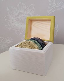Úžitkový textil - Háčkované odličovacie tampóny v krabičke (pistáciová) - 11120510_