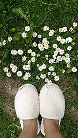 Ponožky, pančuchy, obuv - VLNIENKA barefoot papuče na doma 100% ovčia vlna MERINO BARANČEK prírodný smotanová lemovka - 11123749_