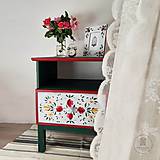 Nábytok - Ručne maľovaný stolík s rúžami - 11130099_