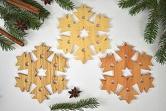Dekorácie - Snehová vločka č.3 (sada 3ks) - drevená vianočná ozdoba (Mix 3ks) - 11129497_