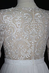 Šaty - Svadobné šaty s telovým živôtikom a elastickou tylovou sukňou - 11130676_