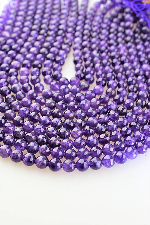 Minerály - ametyst korálky 8mm - celá šnúra - 11135884_