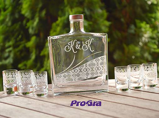 Nádoby - Čičmany set - gravírovaná fľaša + 6 štamprlíkov - 11146253_