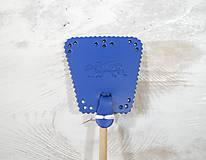 Dekorácie - Malá kožená plácačka na muchy - modrá - mucha - 11150297_