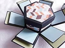 Úložné priestory & Organizácia - Hexagonálny box na fotky (Pánsky - S vnútornou krabičkou na darček) - 11161487_