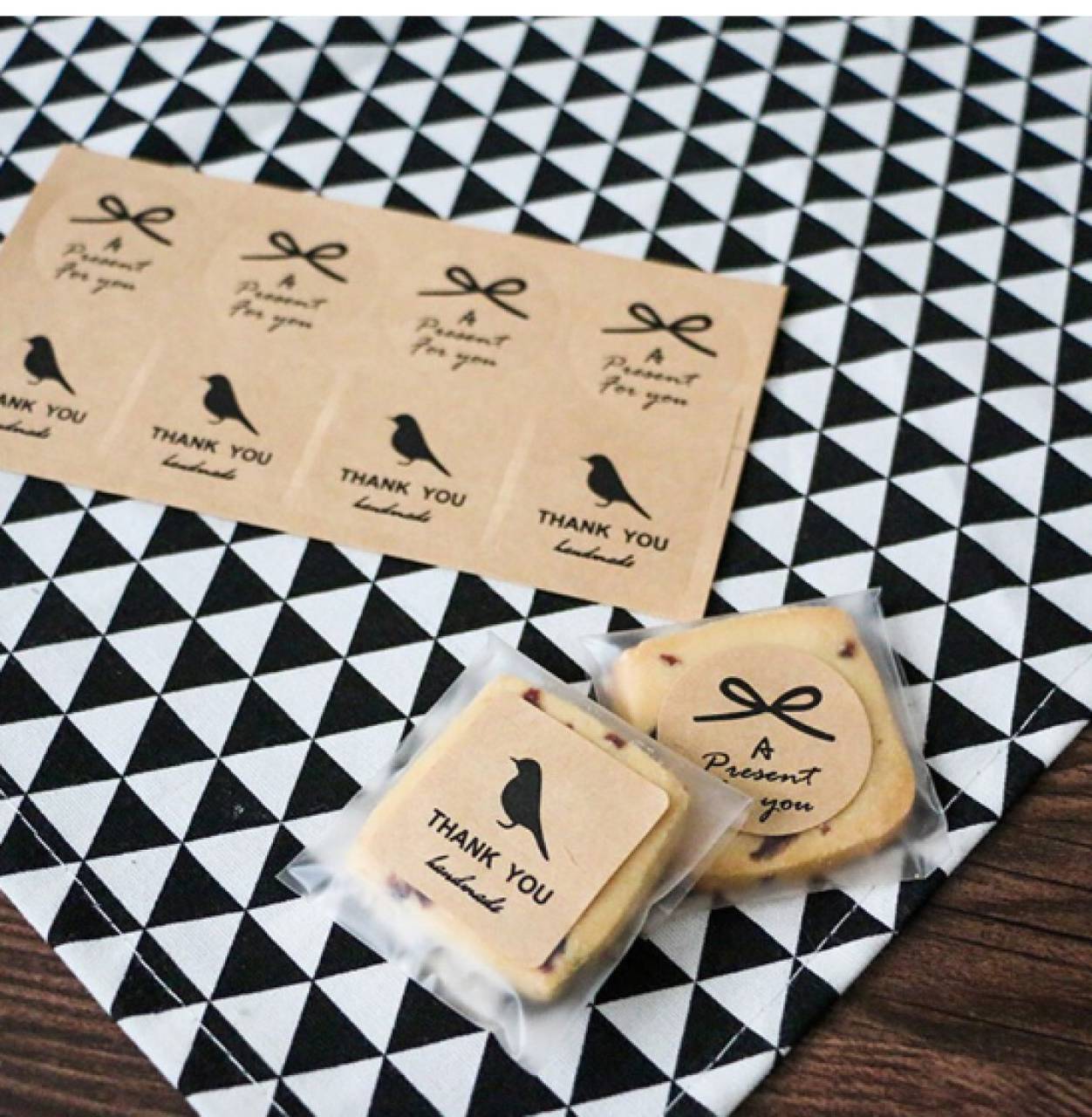 NA101 Nálepka Thank you 3,5 cm 