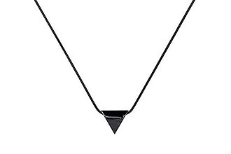 Náhrdelníky - Náhrdelník Nox Necklace Triangle - 11182052_