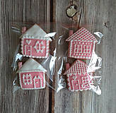Perníkový domček vianočný 1 kus (Ružová)