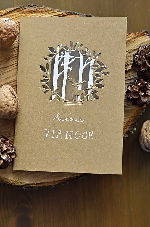 Papiernictvo - Venček s jelenčekom - hnedá (So stromami) - 11189577_