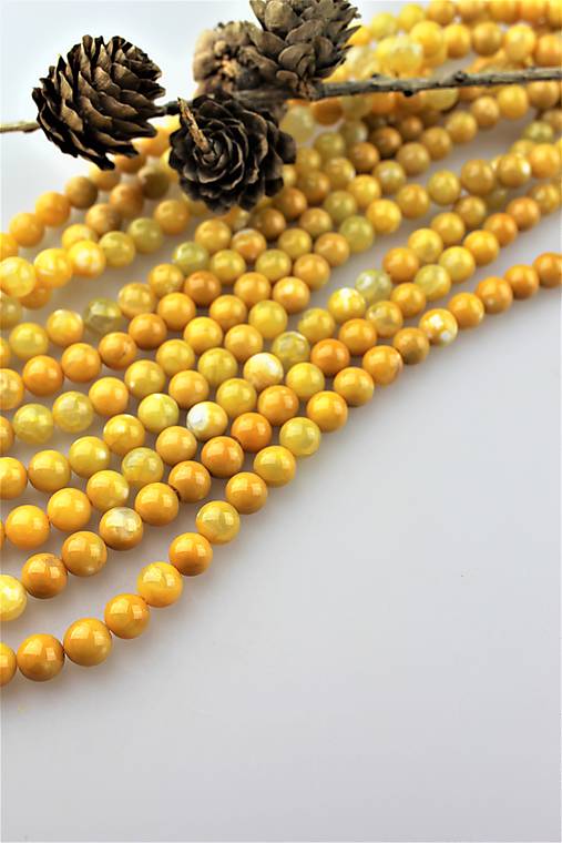 Minerály - achátové korálky 8mm AKCIA! - 11194828_