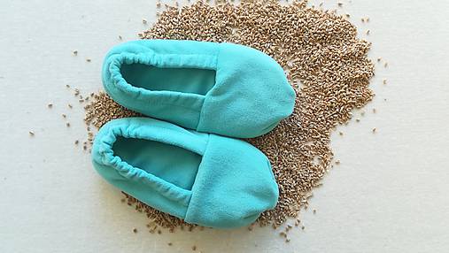VLNIENKA Vyhrievané papuče /Papuče na ohrievanie v mikrovlnke TERMOFOR na nohy z obilia