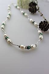 Náhrdelníky - malachit s perlou náhrdelník luxusný - 11210233_