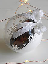 Dekorácie - BIELE vianočné gule s 3D fotkou (vzor na bokoch) - 11210538_
