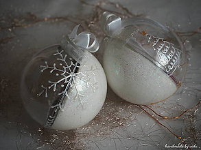 Dekorácie - BIELE vianočné gule s 3D fotkou (vzor na bokoch) - 11210535_