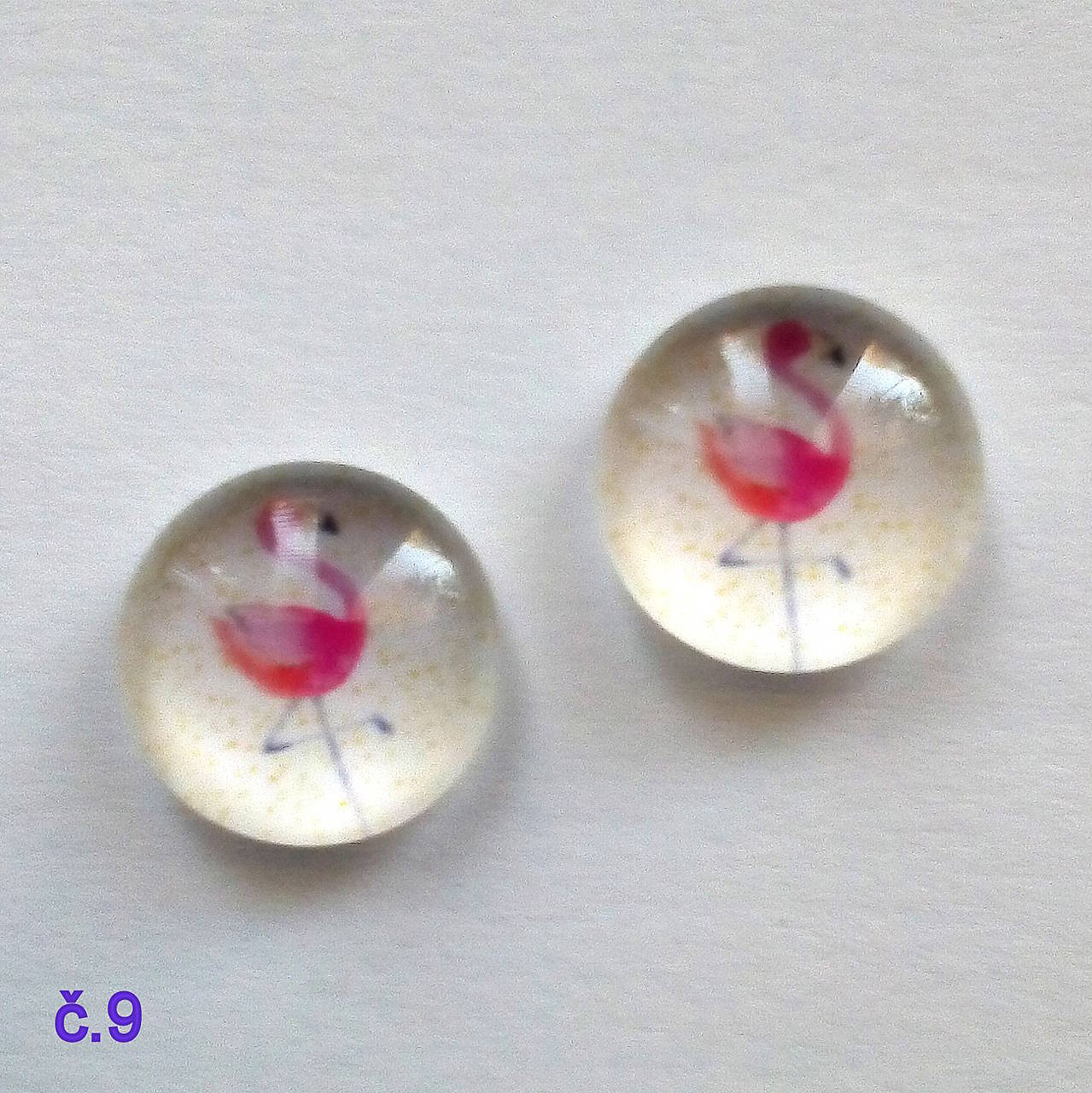 Sklenený kabošon 12mm-1ks (č.9)