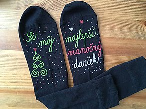 Ponožky, pančuchy, obuv - Maľované vianočné ponožky s nápisom: "Si môj ... vianočný darček... (čierne) - 11223374_