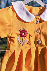 Detské oblečenie - Ľanové detské šaty s výšivkou - 11236747_