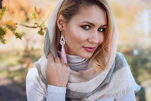 Náušnice - Strapcové náušnice ružové / tassel earrings - 11237591_