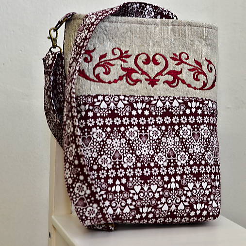 Kabelky - Bordo srdce crossbody - 11244328_