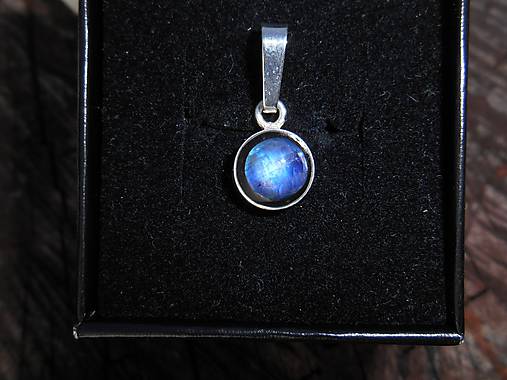 Náhrdelníky - mesačný kameň-blue full moon-silver - 11251278_