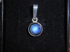 Náhrdelníky - mesačný kameň-blue full moon-silver - 11251278_