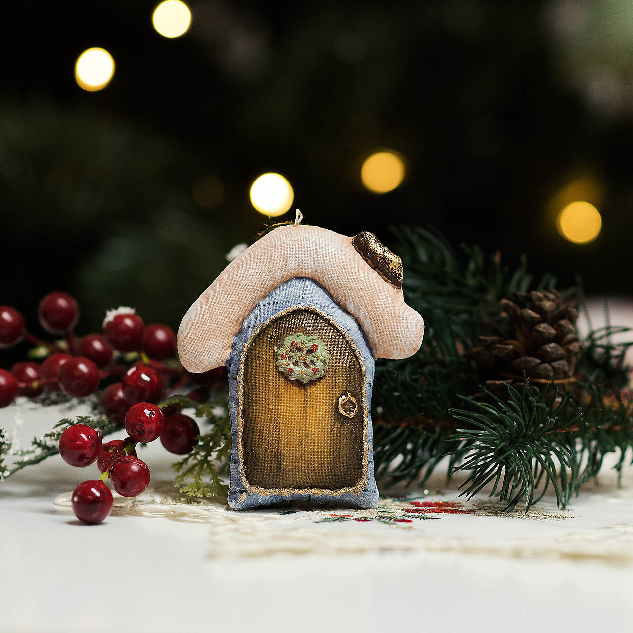 Vianočná dekorácia "Domček" 