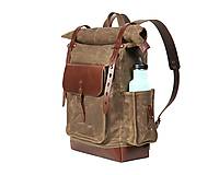Batohy - Vodeodolný batoh na cestovanie z voskovaného plátna a kože. - 11269480_