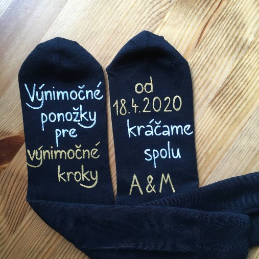 Maľované ponožky pre ženícha (Kráčame spolu - čierne)