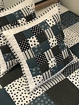 Úžitkový textil - Prehoz, vankúš patchwork vzor moderná tmavá - tyrkysova s čiernou - 11289110_