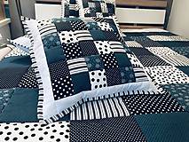 Úžitkový textil - Prehoz, vankúš patchwork vzor moderná tmavá - tyrkysova s čiernou - 11289112_
