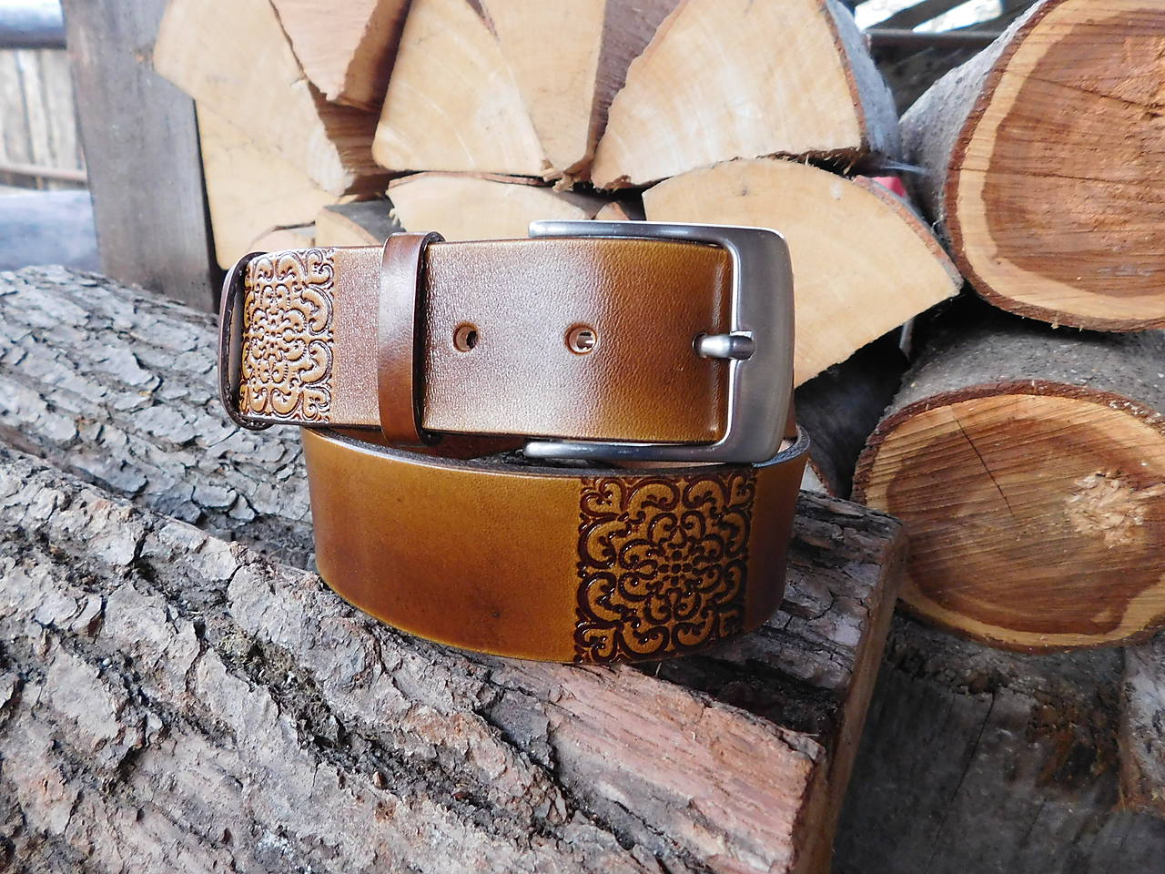 Kožený opasok - Orechový kvet