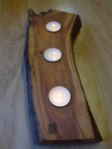 Svietidlá - Slivkový svietnik na 3 sviečky, natur - 11290257_