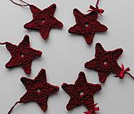 Závesné dekorácie/háčkované vianočné hviezdičky 5 (Závesné dekorácie/háčkované vianočné hviezdičky 5 - bordová/vínová - veľká)